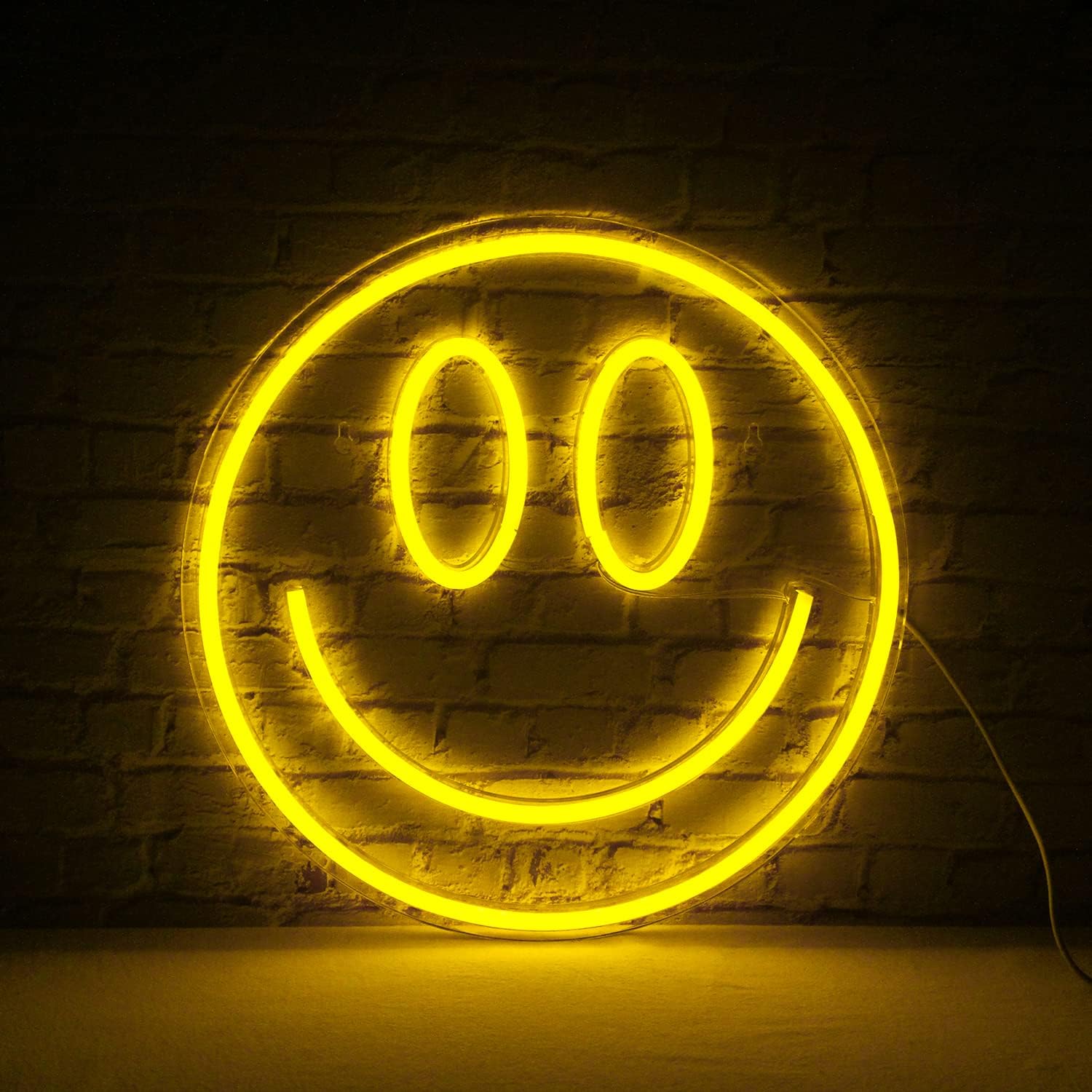 Smiley LED nápis na zeď svítící neonové