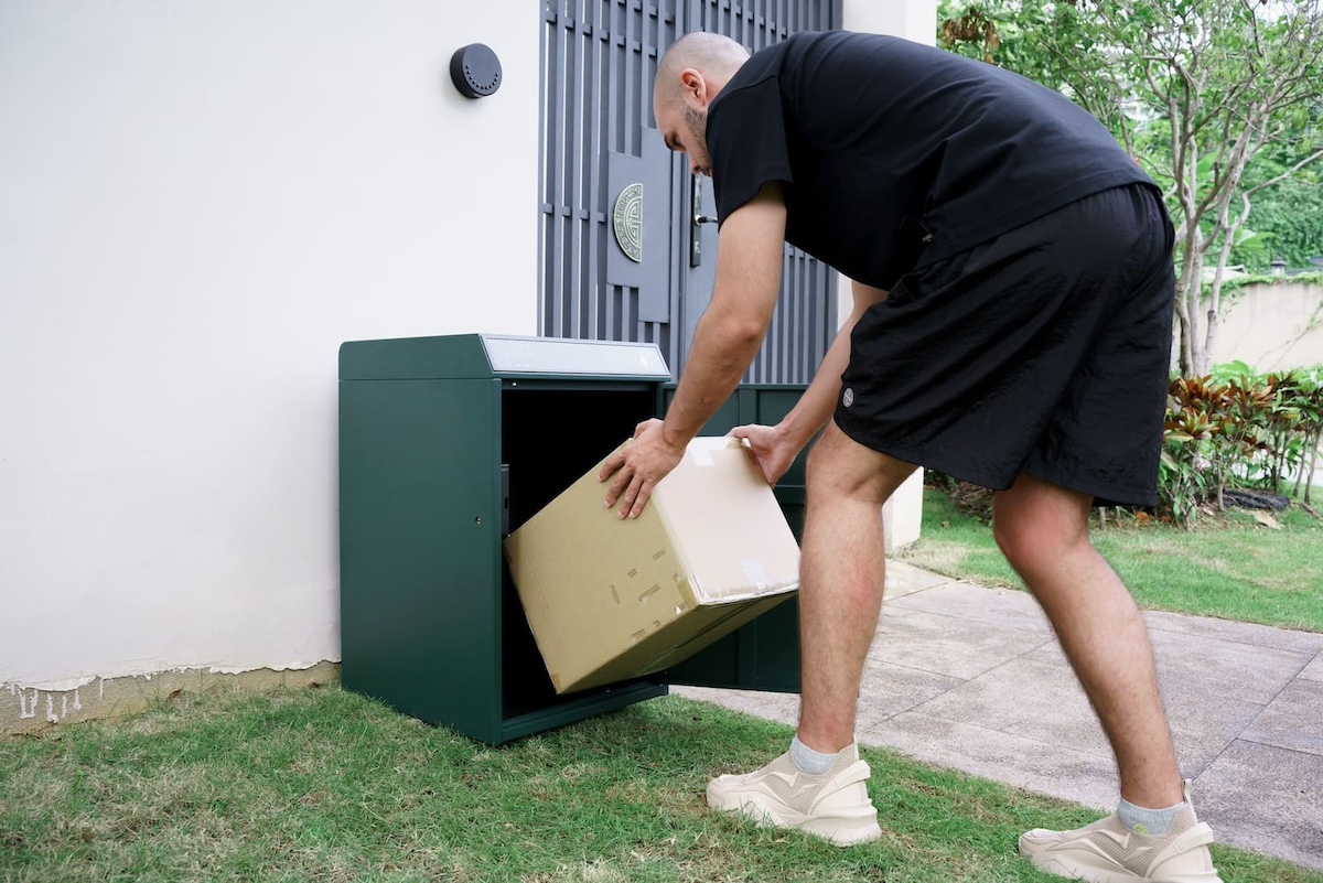 Smart poštovní box velký solární - otevření přes PIN, heslo či přes bluetooth omuark smart box